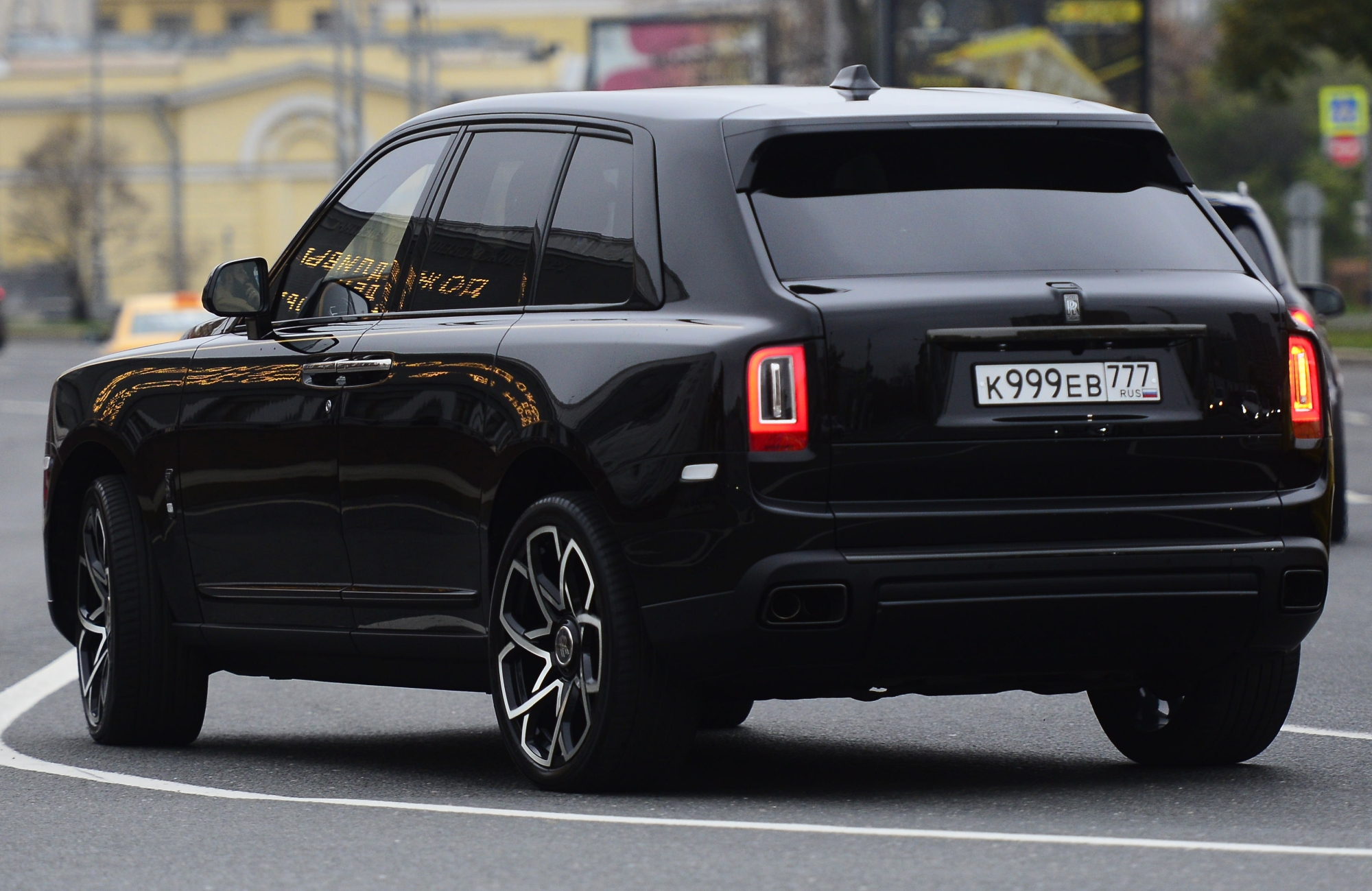 к 999 ев 777, Rolls-Royce Cullinan 1st gen (RR31), 2018–2024