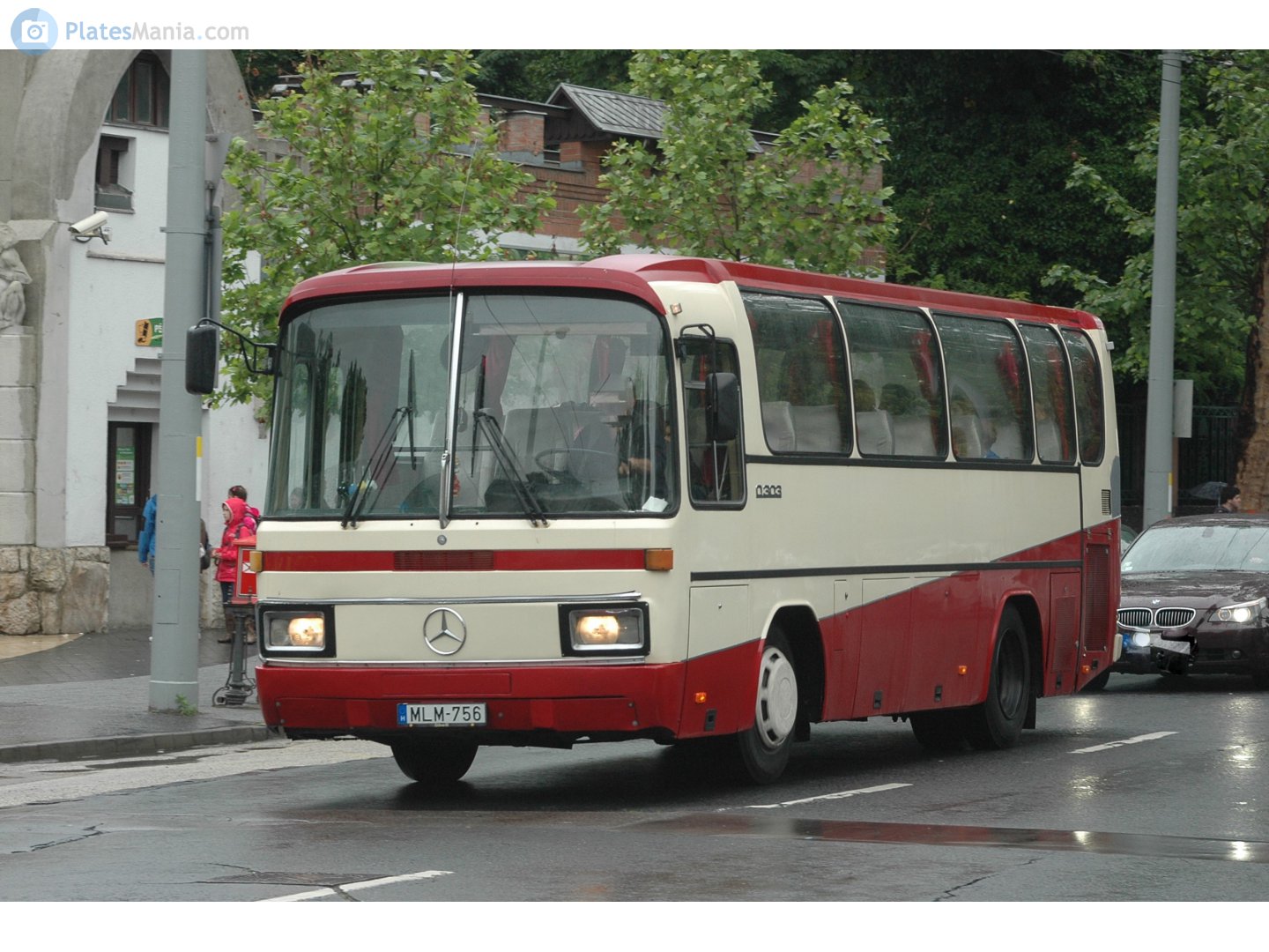 MLM-756, Mercedes-Benz O303 1974–1992 (–2002 for CIS-market)
