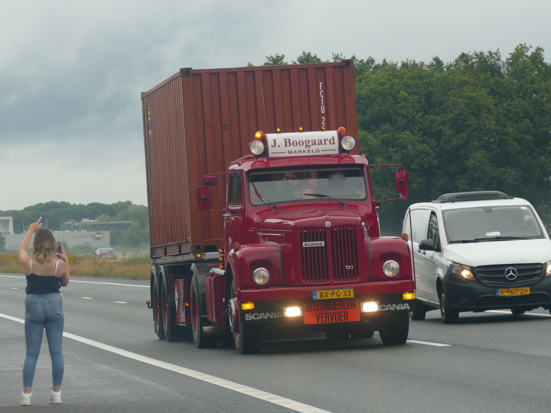 BX-PG-33, Scania Vabis L-Series 