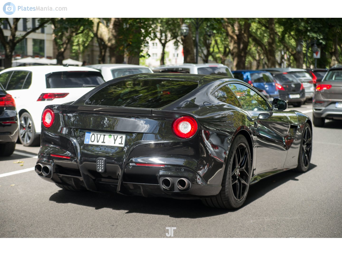 OVI Y 1, Ferrari F12 F12berlinetta (F152), 2012–2017