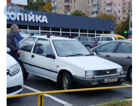 в 3035 ОТ, Mitsubishi Mirage