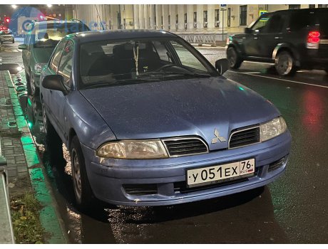 у051ех76, Mitsubishi Carisma