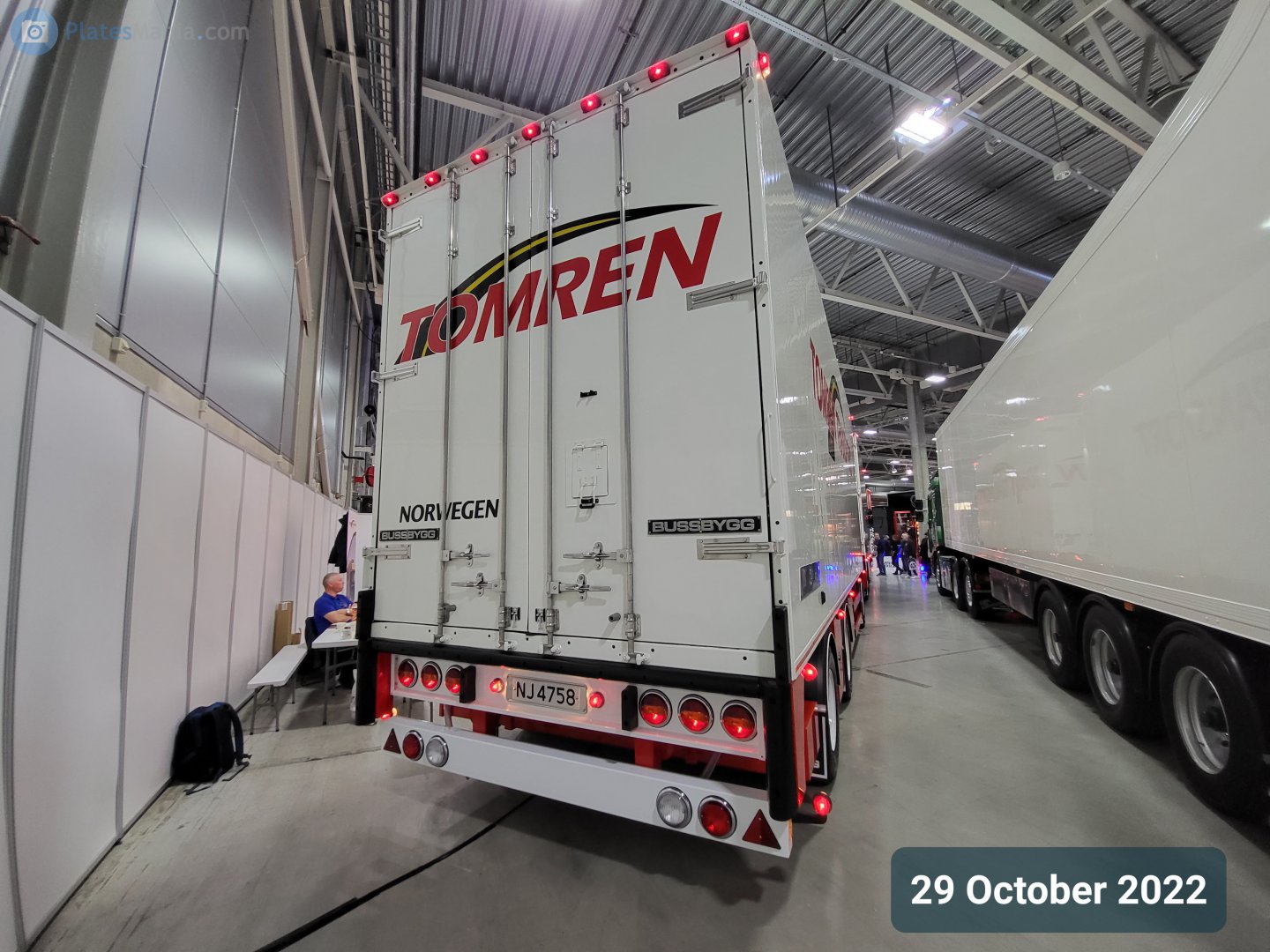 NJ 4758, Dapa Trailer 