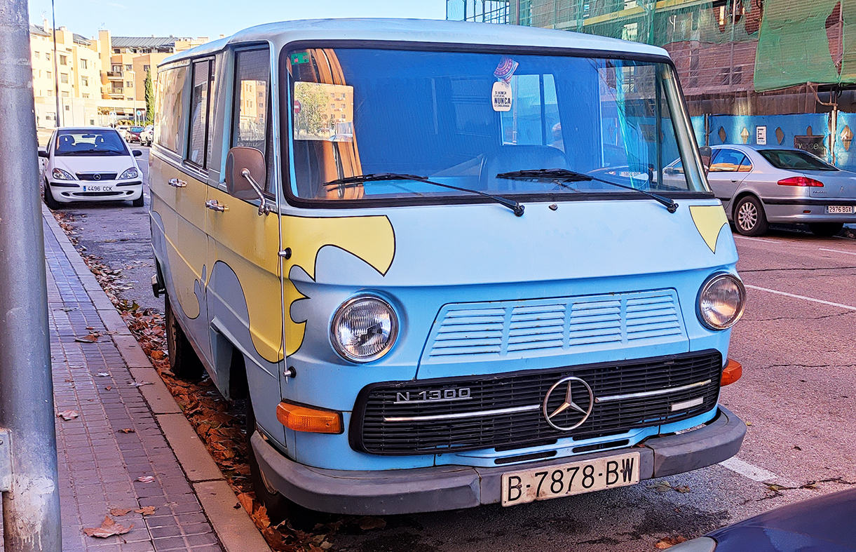 B 7878 BW, Mercedes-Benz N-Series 