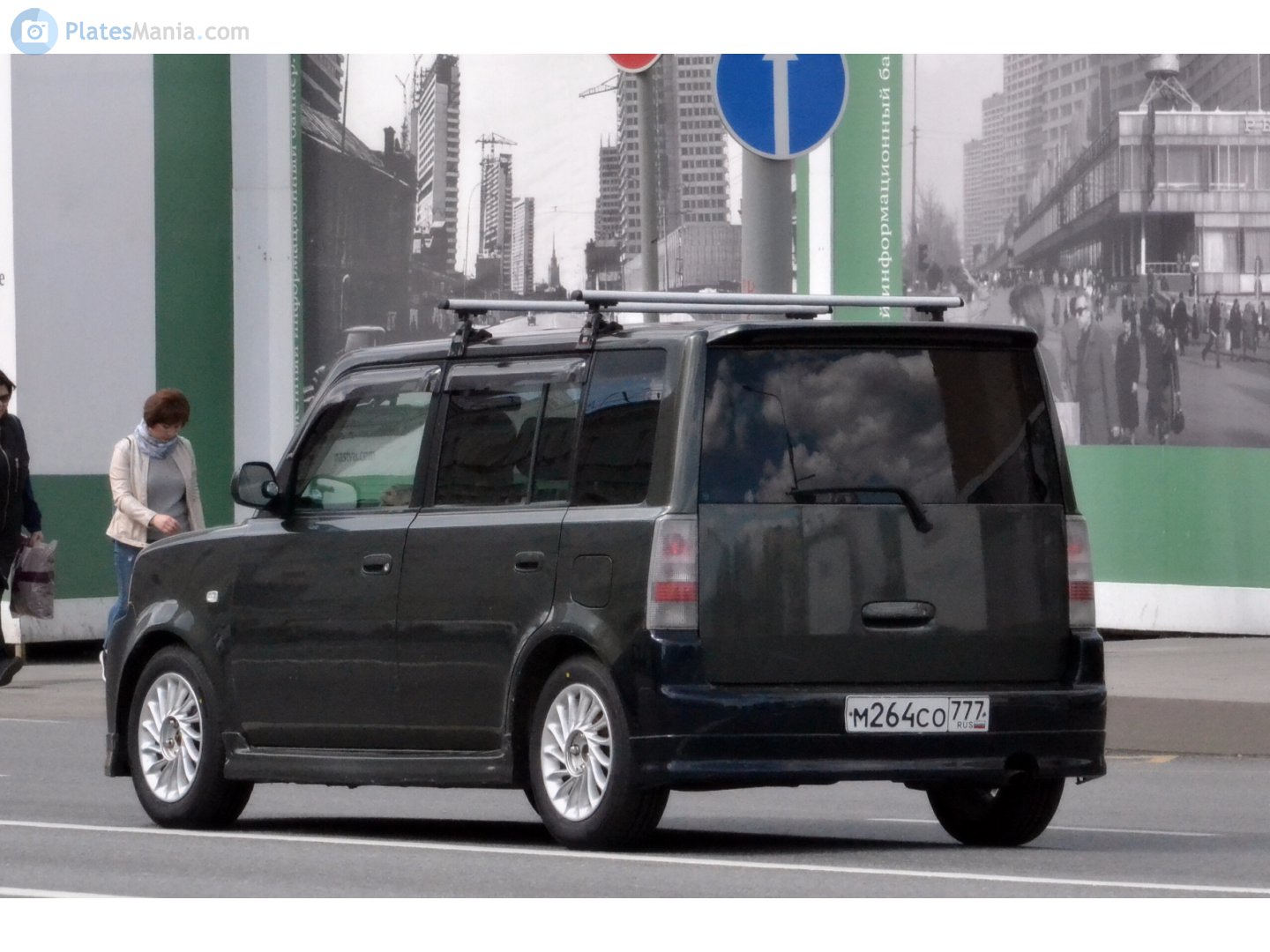 м 264 со 777, Toyota bB 1st gen (XP30), 2000­–2005