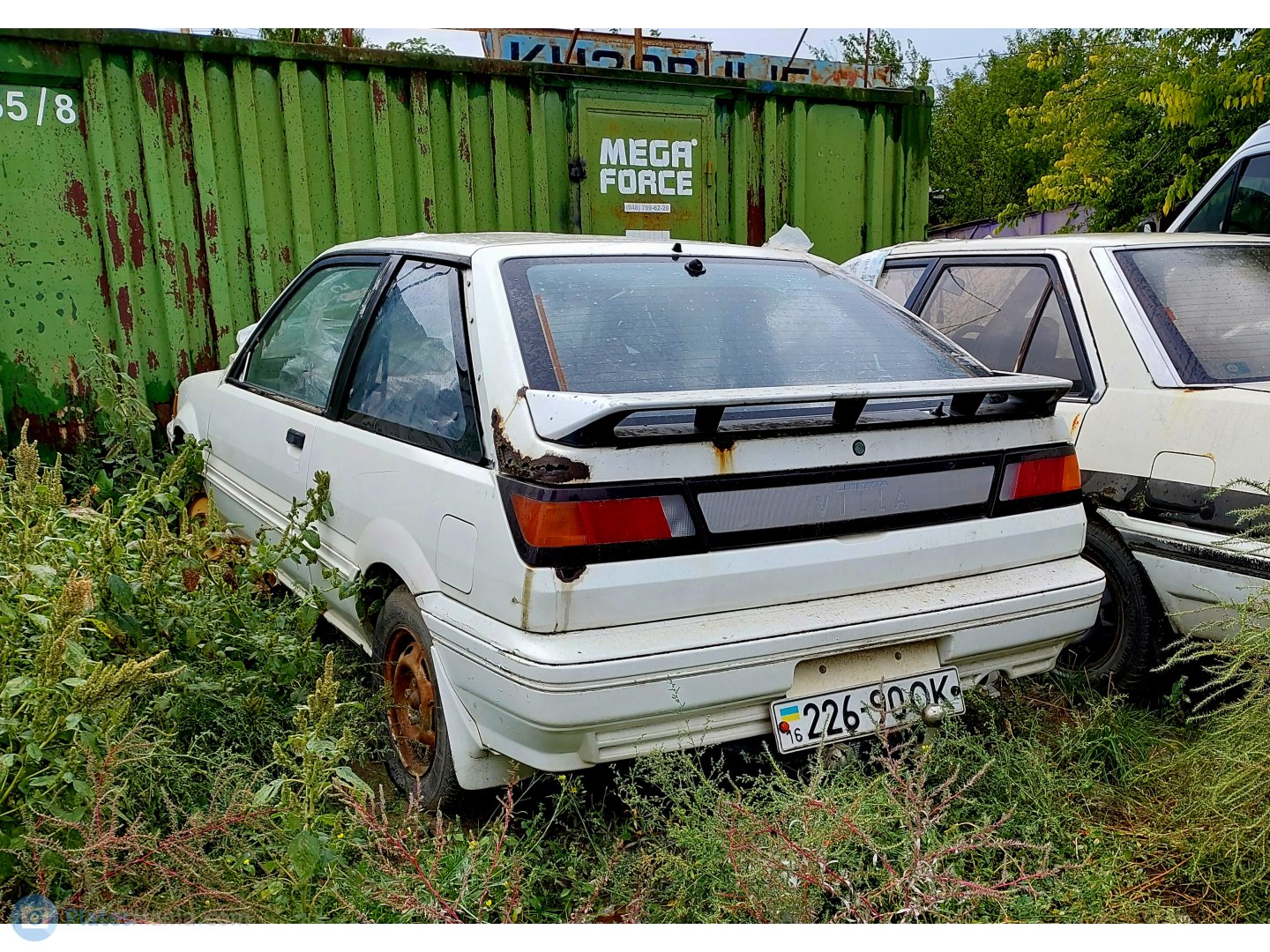 16 226-90 OK, Nissan Liberta Villa 2nd gen Hatch (N13), 1986–1990