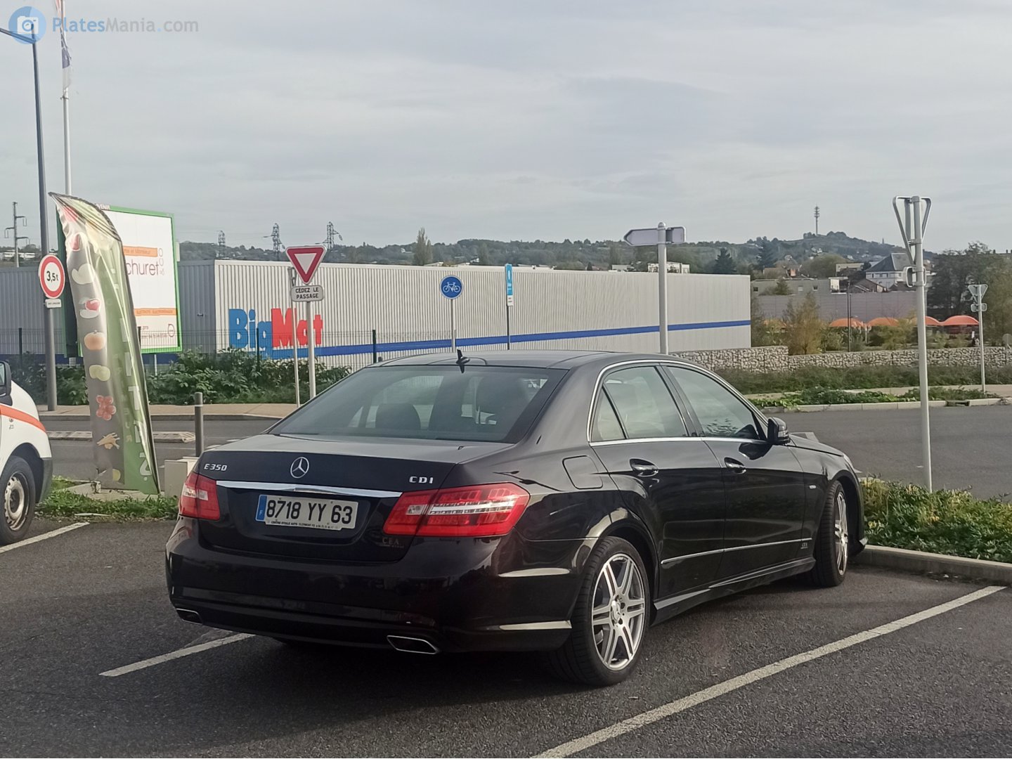 8718 YY 63, Mercedes-Benz E-Klasse 4th gen Sedan (W212), 2009­–2013