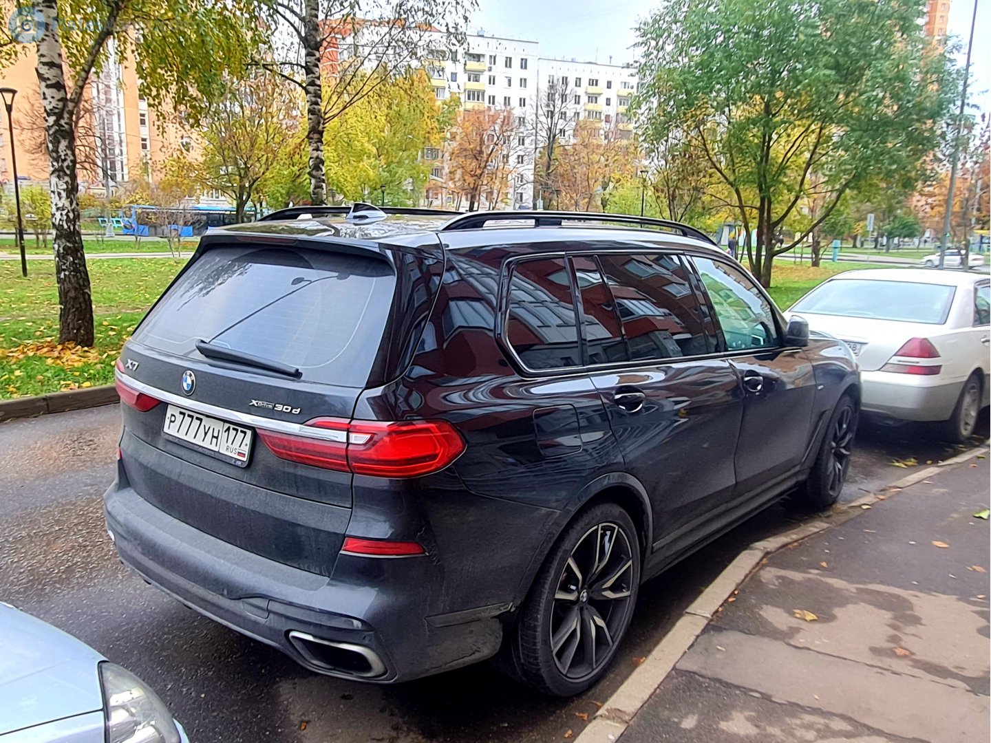 р 777 ун 177, BMW X7 1st gen (G07), 2019–2022