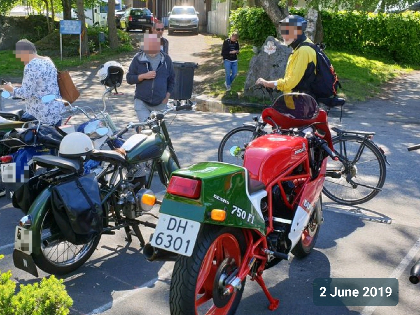 DH 6301, Ducati 750 Sport 