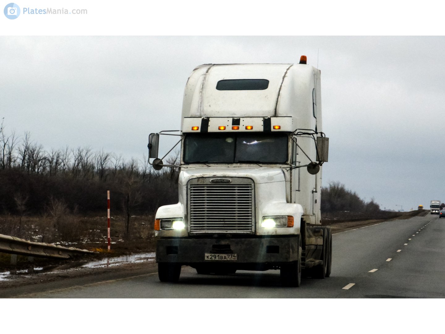 к 291 ва 774, Freightliner FLD Conventional, 1990–2010
