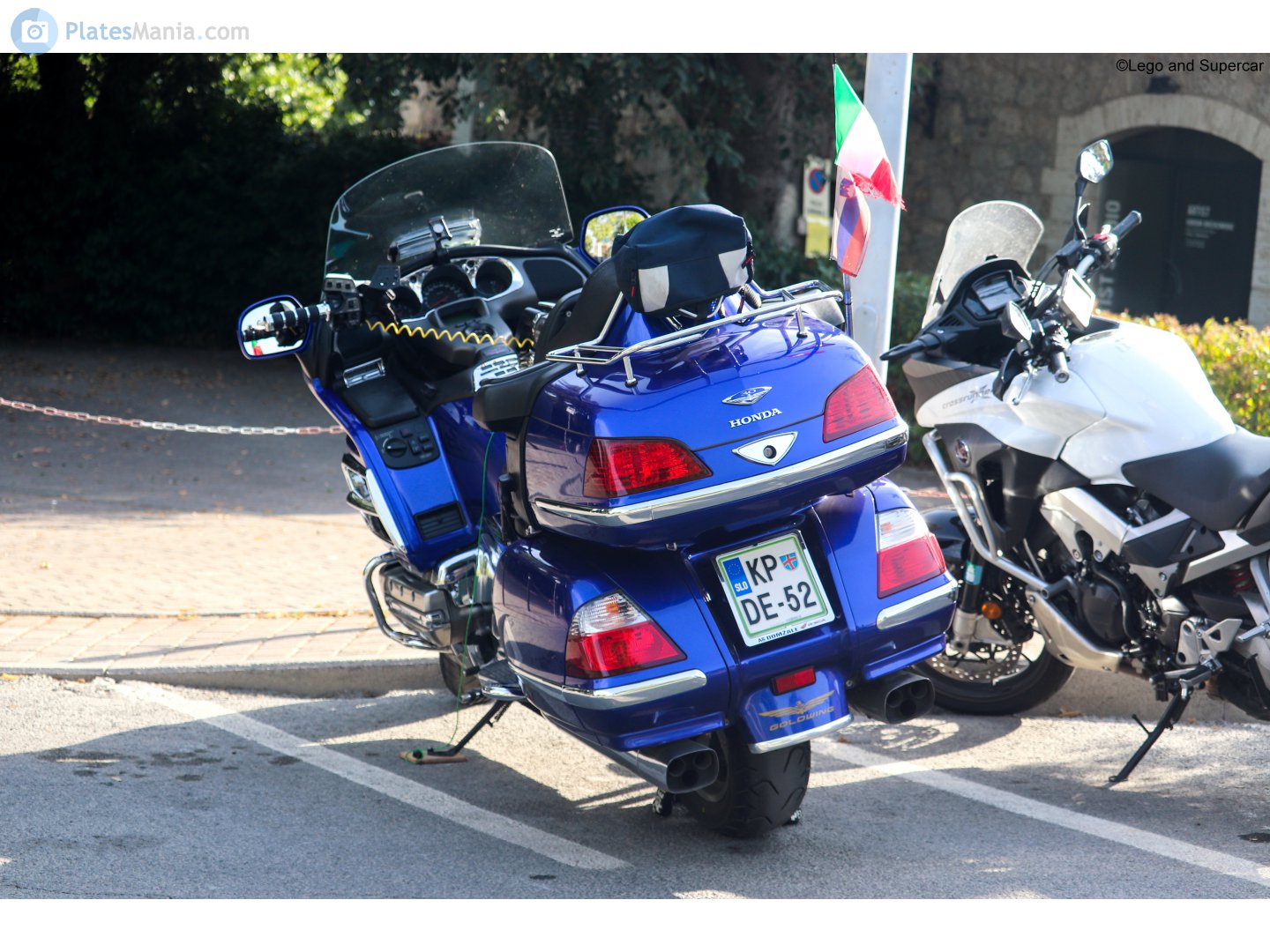 KP DE-52, Honda Gold Wing 5th gen GL1800 (SC47), 2001–2017