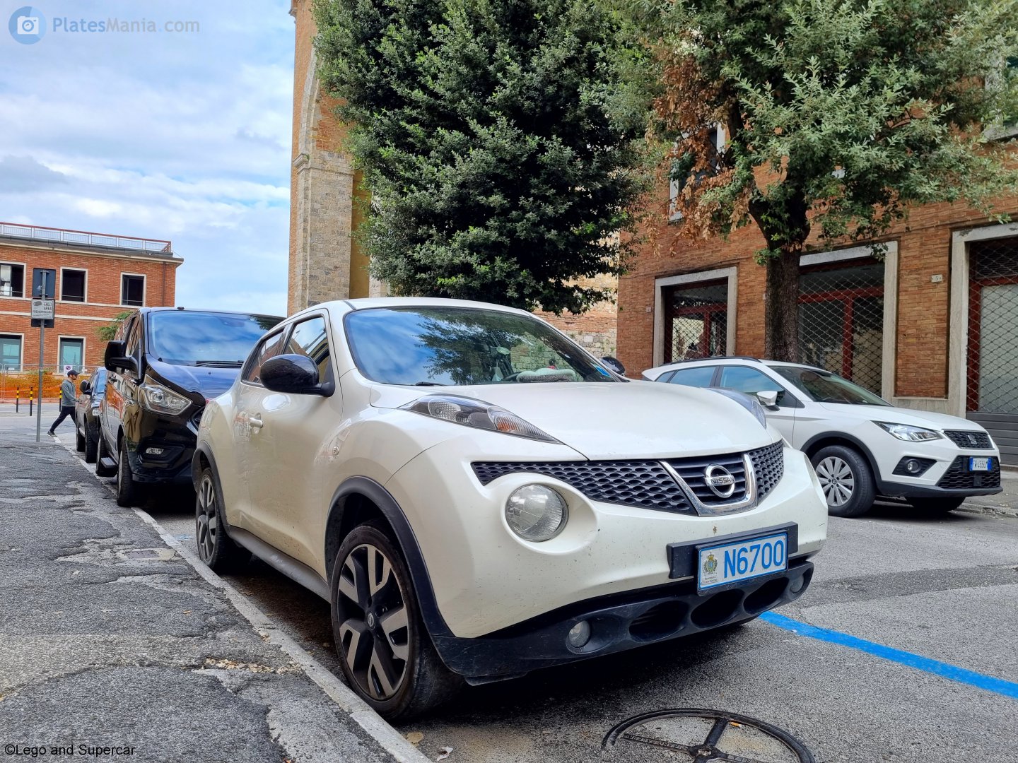 N6700, Nissan Juke 1st gen (F15), 2010–2014