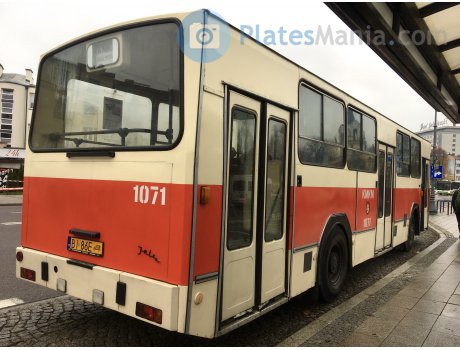 BI 86E, Jelcz M11