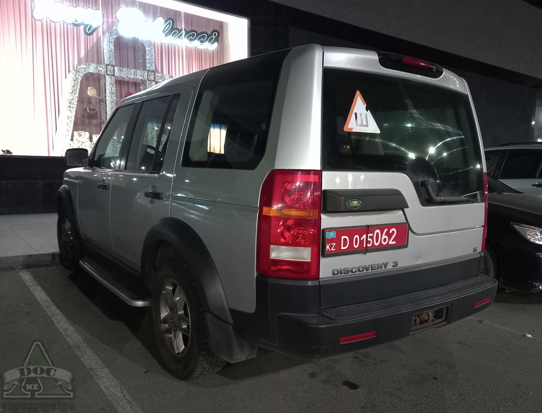 D 015062, Land Rover Discovery 3rd gen (LR3) (L319), 2004–2009