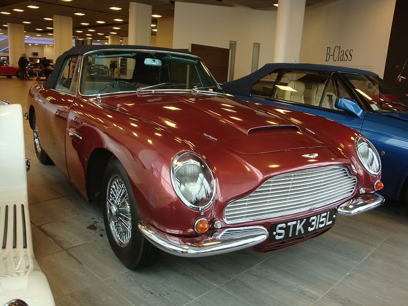 STK315L, Aston Martin DB6 Volante, 1966–1970