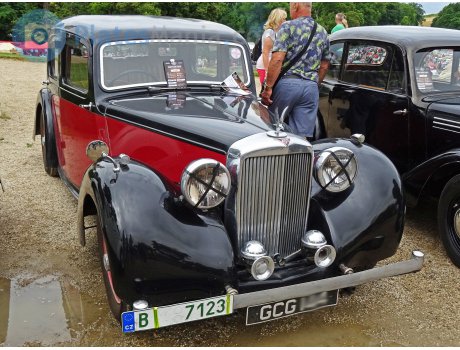 B 7123, Alvis TA 14