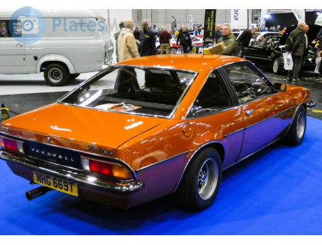 NHG 669T, Vauxhall Cavalier