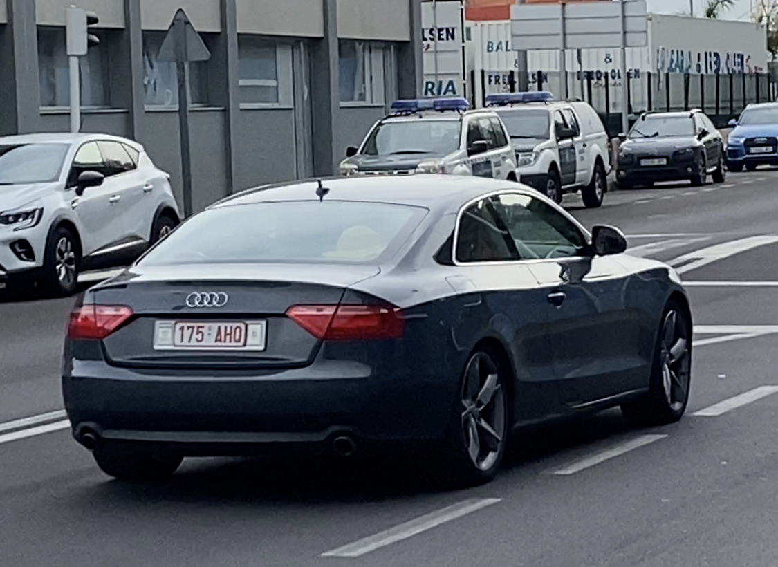 175-AHQ, Audi A5 1st gen Coupé (B8/8T3), 2007–2011