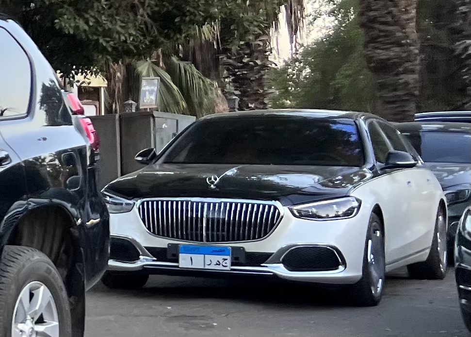 ١ رھج, Mercedes-Benz S-Klasse Maybach, 9th gen Sedan (Z223), 2021–