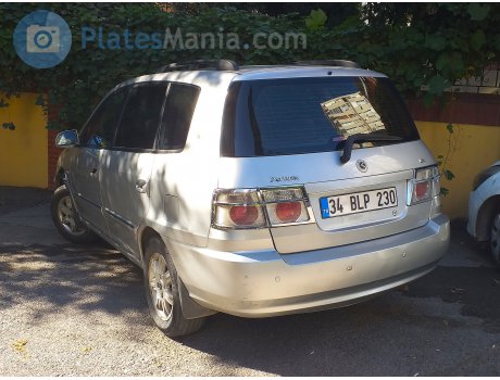 34 BLP 230, Kia X-Trek