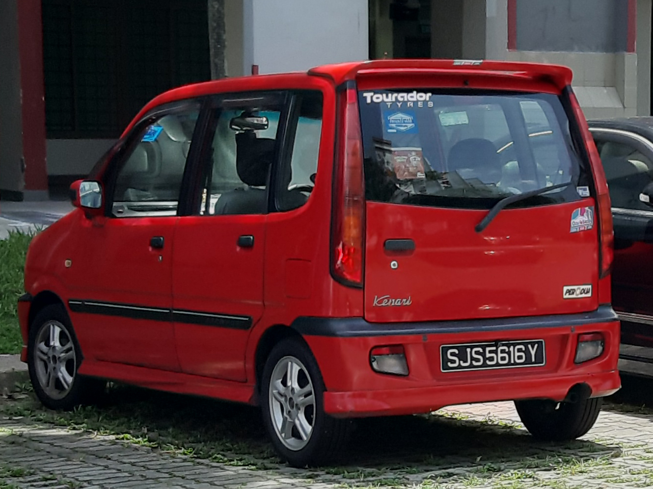 SJS 5616 Y, Perodua Kenari 1st gen (L900), 2000–2009