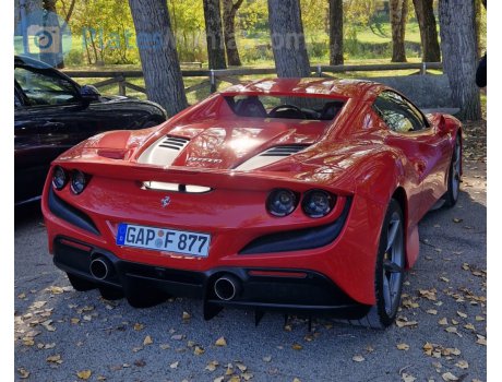 GAP F 877, Ferrari F8