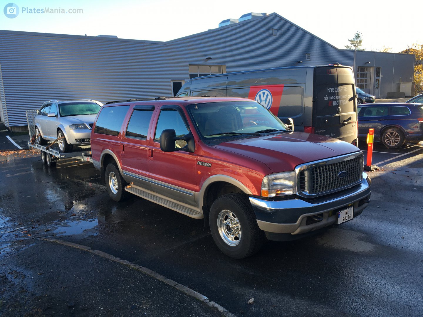 NE 90236, Ford Excursion 