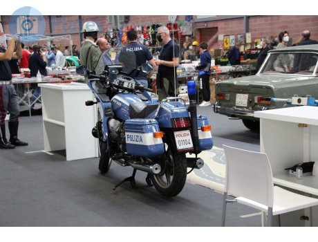 D1104, Moto Guzzi 850 T