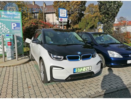 STZ-246, BMW i3