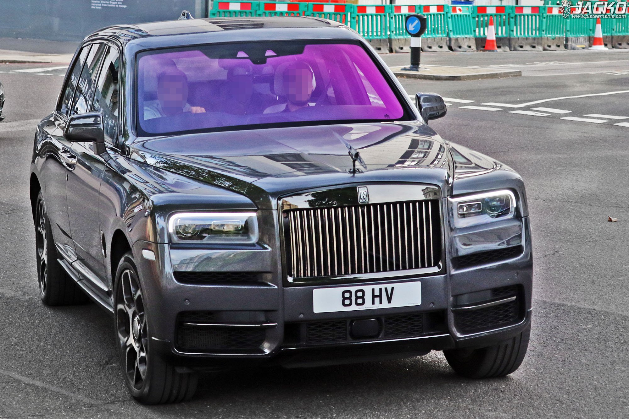 88HV, Rolls-Royce Cullinan 1st gen (RR31), 2018–2024