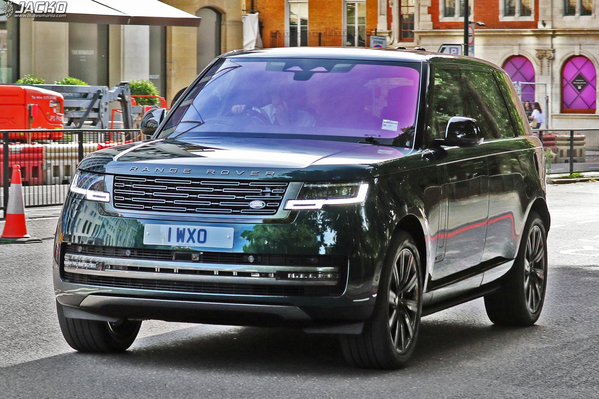 1WXO, Land Rover Range Rover 5th gen (L460), 2022–