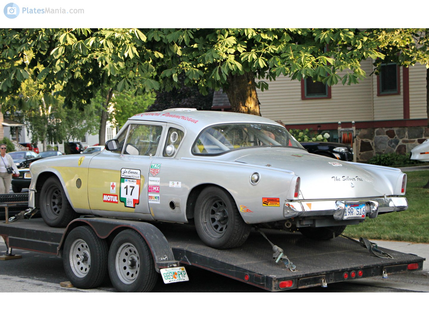 19R S16, Studebaker Champion 4th gen 1953 Starlight Coupe, 1952–1953