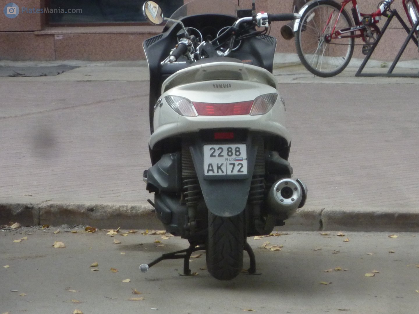 2288 ак 72, Yamaha Majesty 