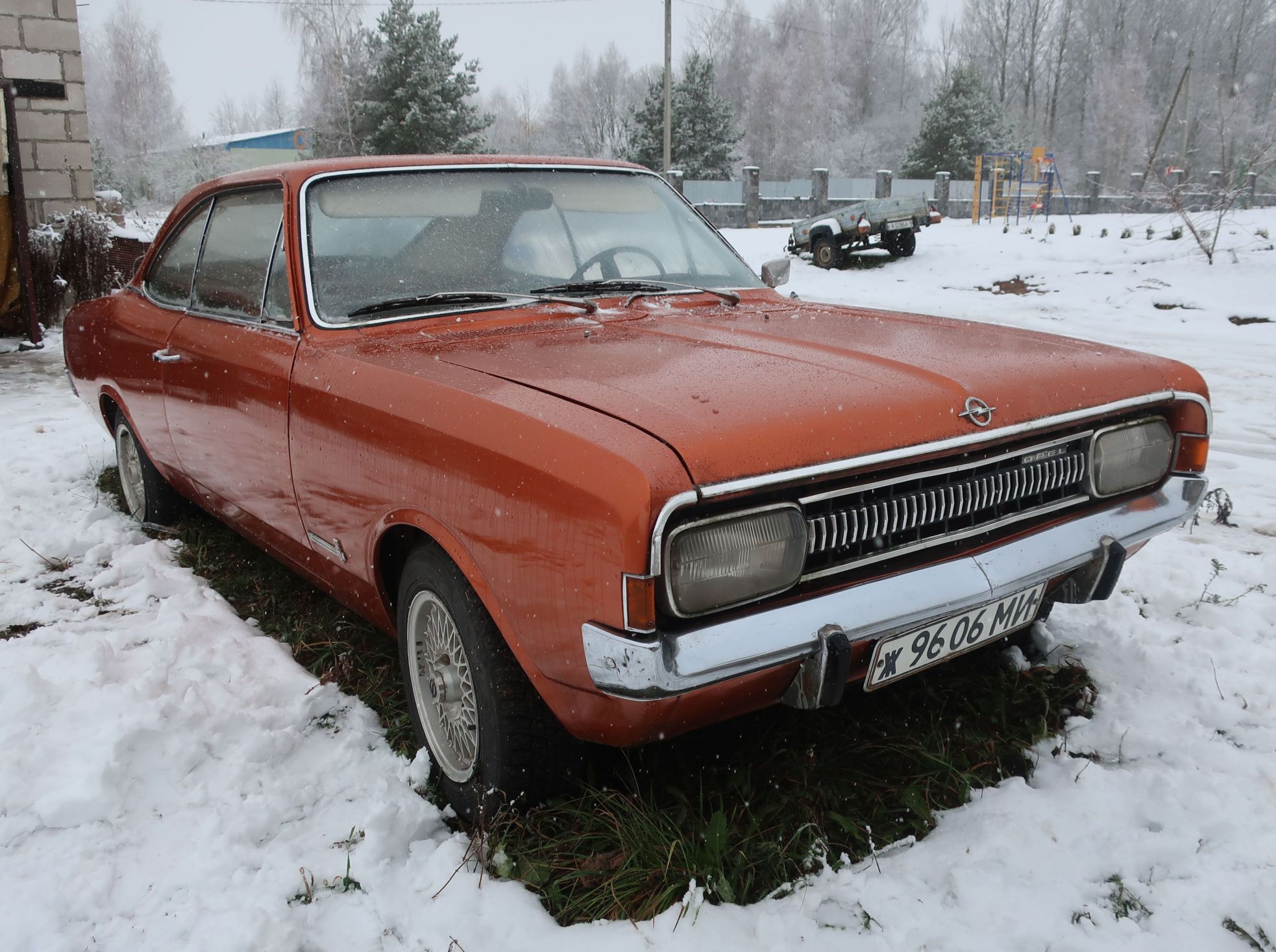 ж 9606 МИ, Opel Commodore 1st gen Coupé (A), 1967–1972
