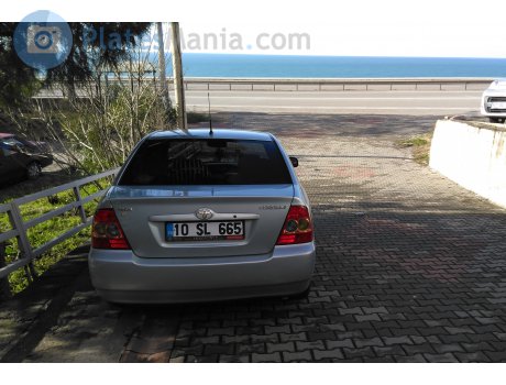 10 SL 665, Toyota Corolla