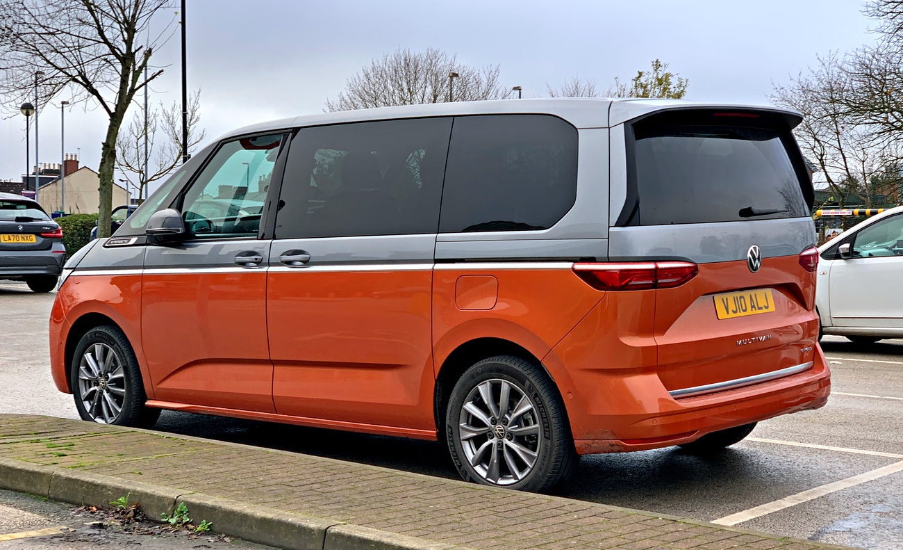 VJ10ALJ, Volkswagen Multivan T7 (ST), 2021–