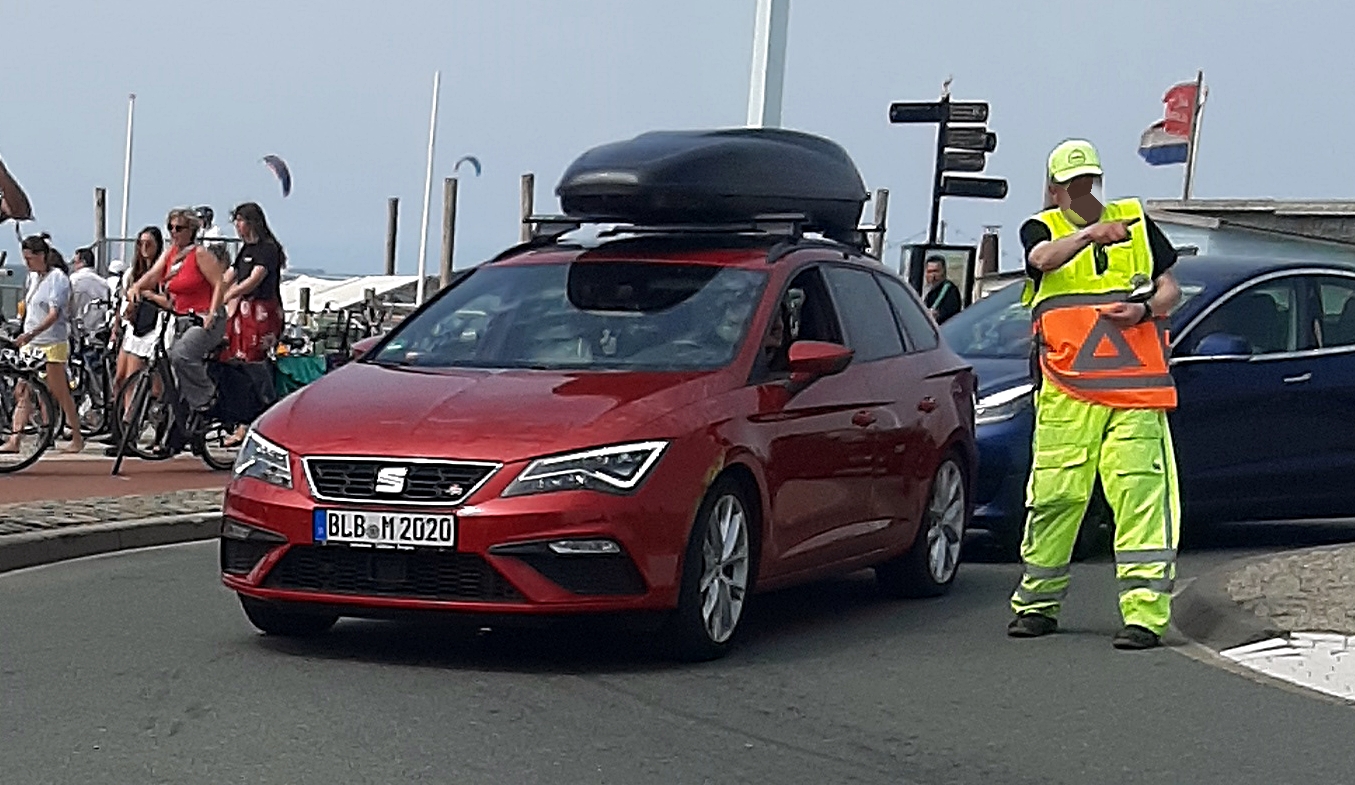 BLB M 2020, SEAT León 3rd gen SportsTourer (5F5/5F8), 2013–2020