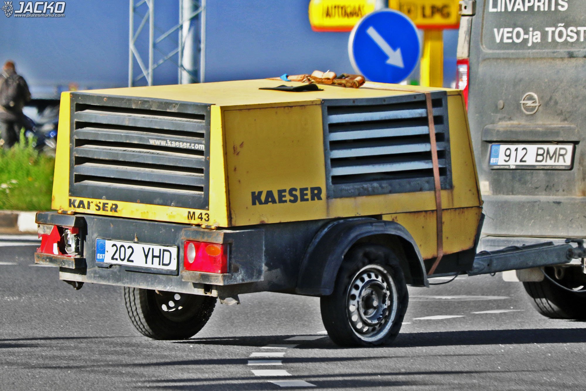 202 YHD, Kaeser M-Series 