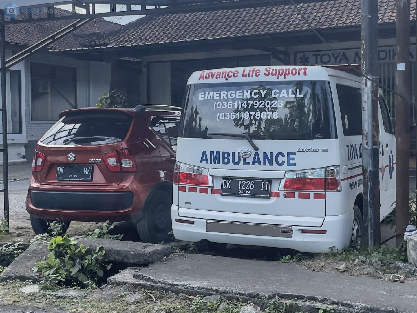 DK 1226 II, Daihatsu Luxio 1st gen (S400), 2009–