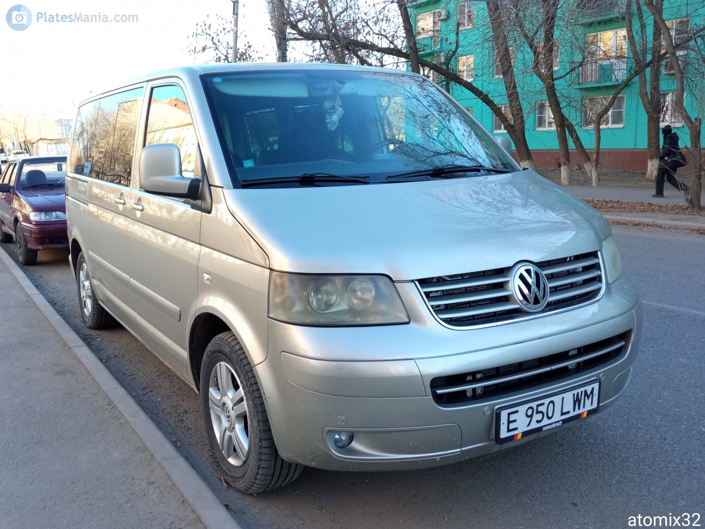 E 950 LWM, Volkswagen Multivan T5 (7H/7E), 2003–2009
