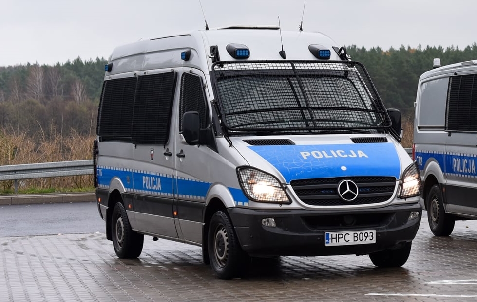 HPC B093, Mercedes-Benz Sprinter 2nd gen (W906), 2006–2013