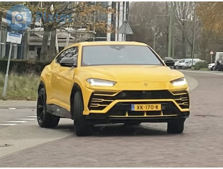 XK-170-K, Lamborghini Urus