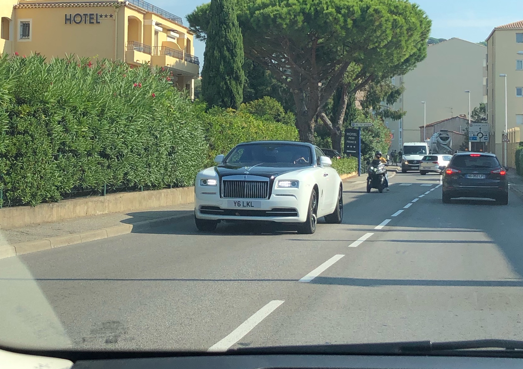 Y6LKL, Rolls-Royce Wraith 2nd gen (RR5), 2013–2023