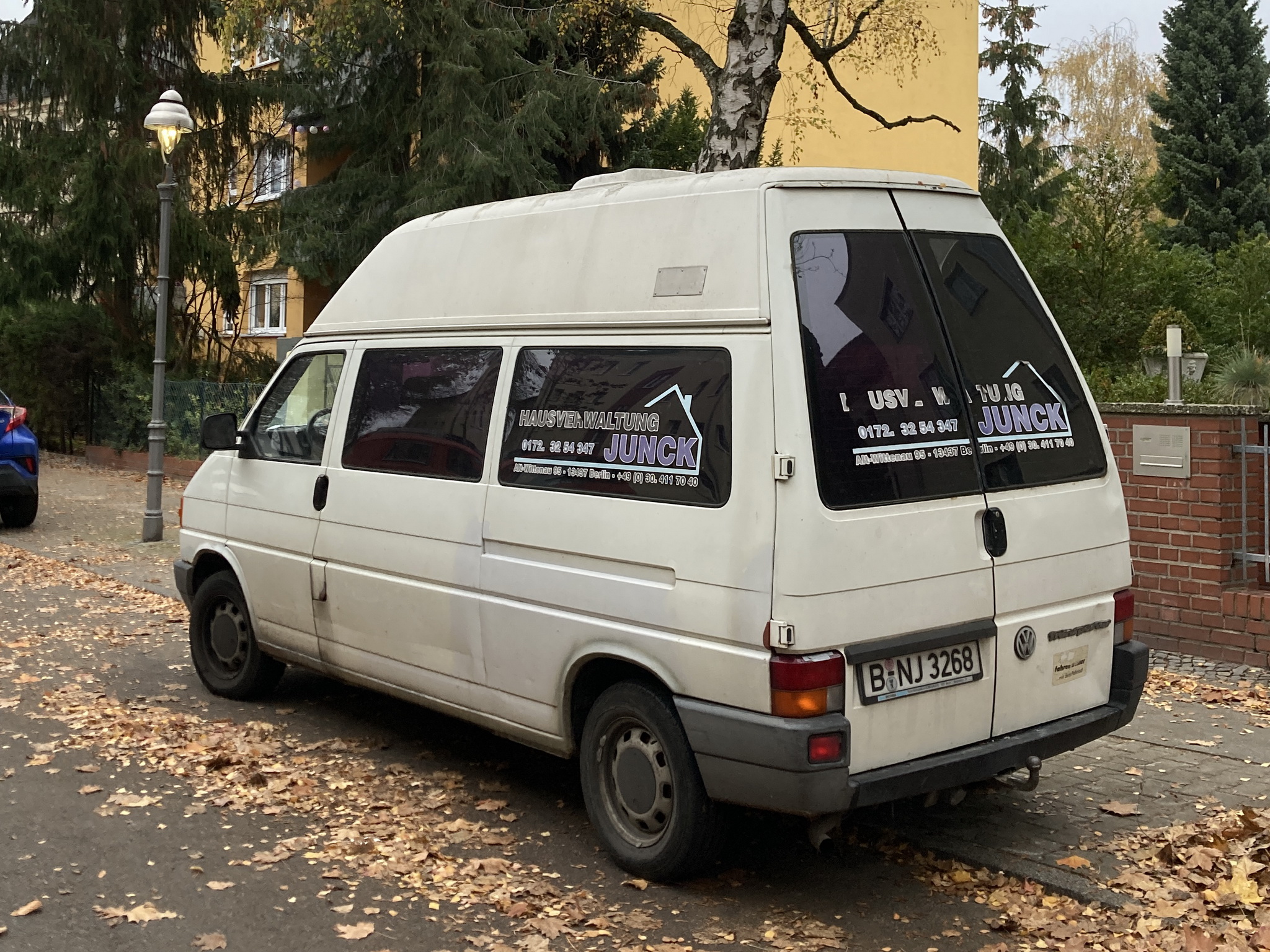 B NJ 3268, Volkswagen Transporter 4th gen Van (T4) (70/7D), 1990–2003