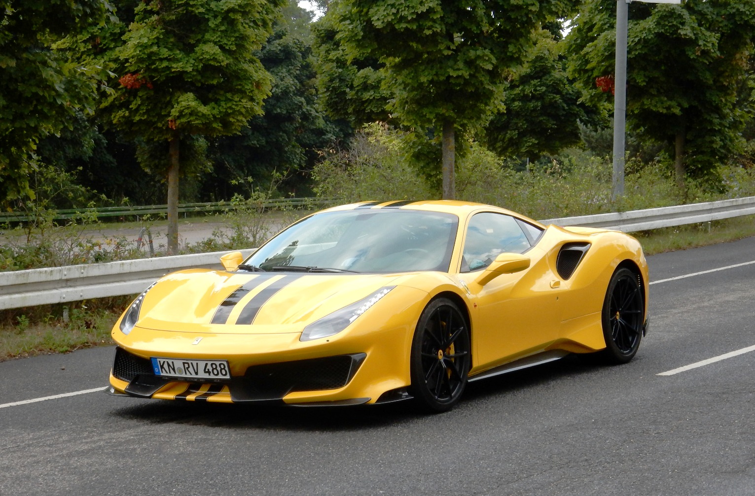 KN RV 488, Ferrari 488 1st gen Pista Berlinetta (F142M), 2018–2020