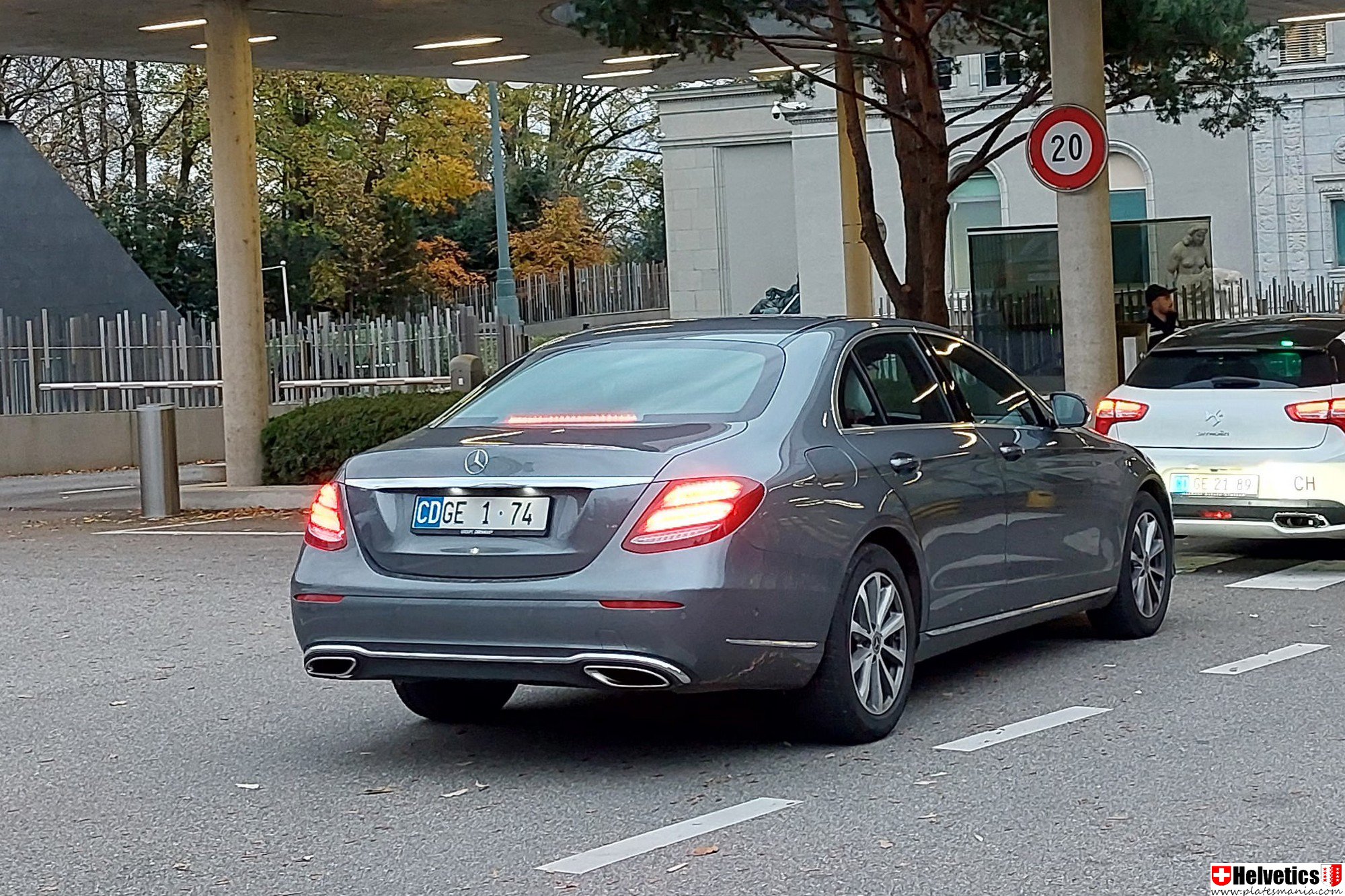 CD GE 1-74, Mercedes-Benz E-Klasse 5th gen Sedan (V213/W213), 2016­–2020