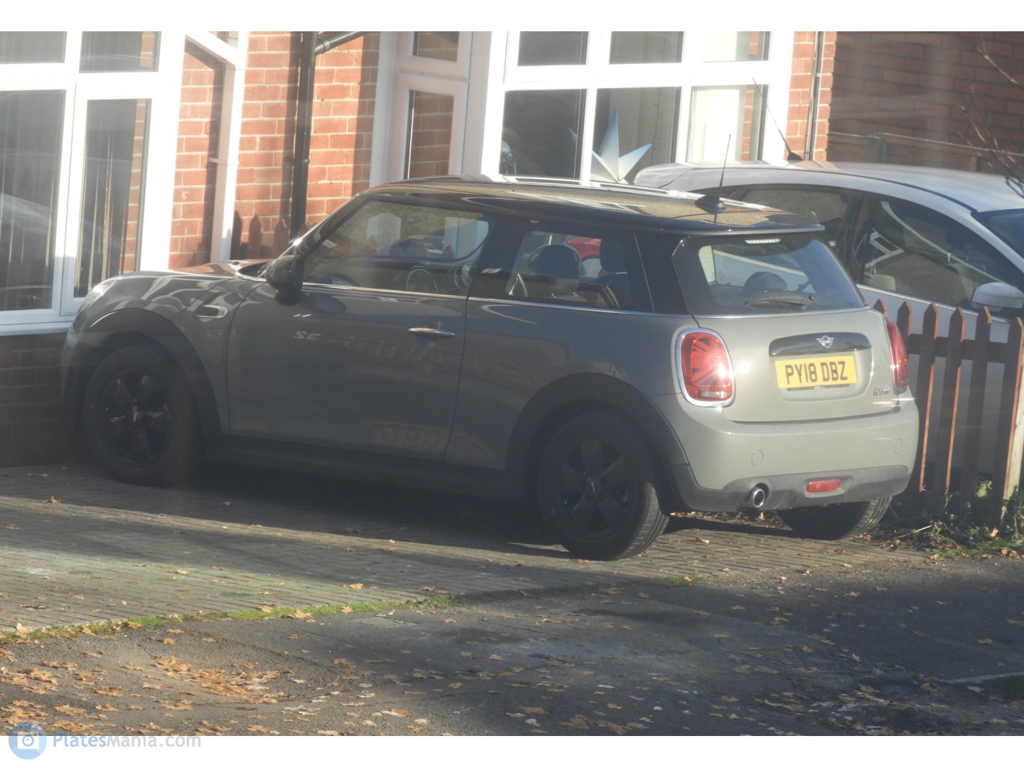 PY18DBZ, MINI Hatch 3rd gen 3-door Hatch (F56), 2013–2024