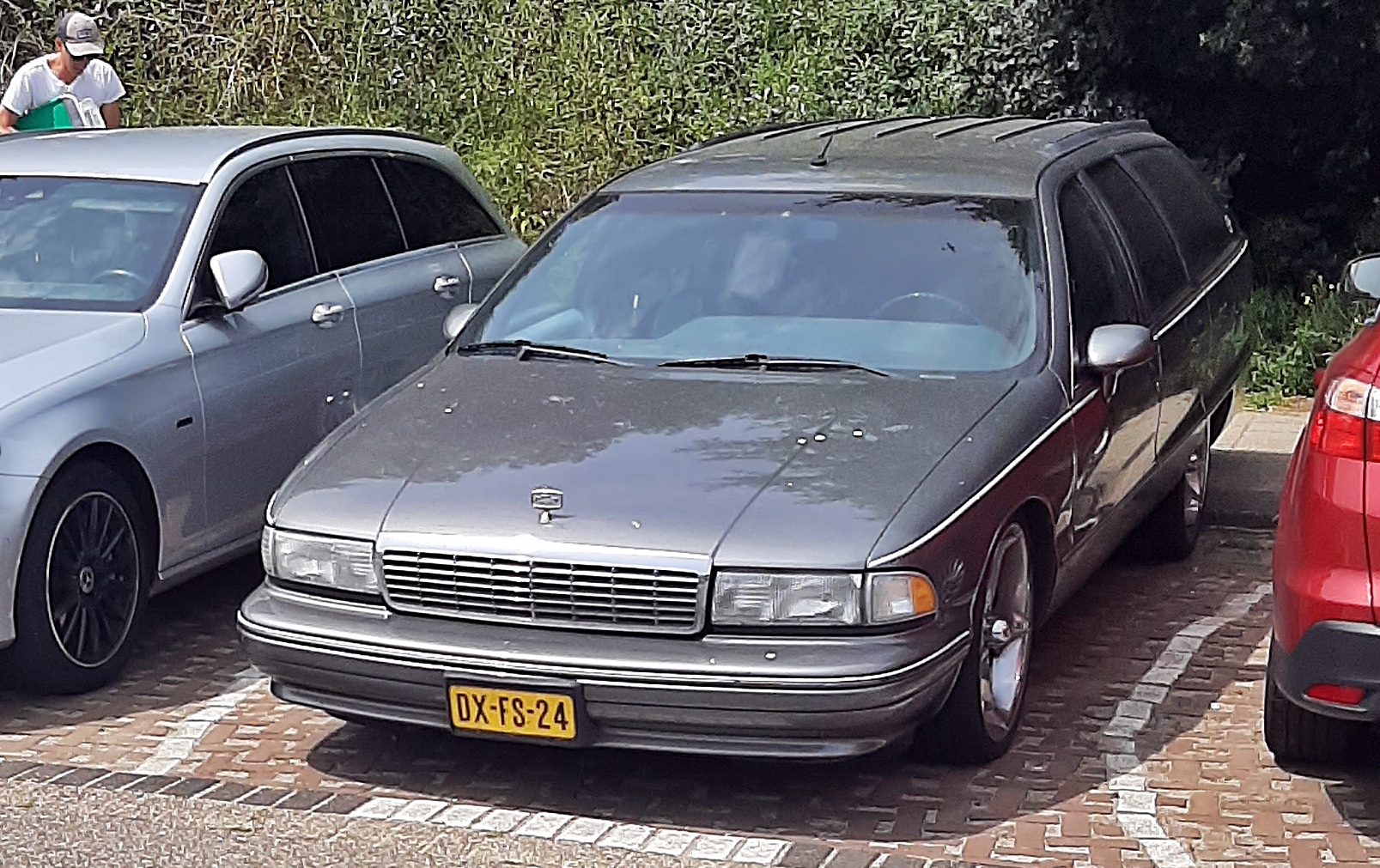 DX-FS-24, Chevrolet Caprice 4th gen 5-door Station Wagon (B-body), 1990–1996