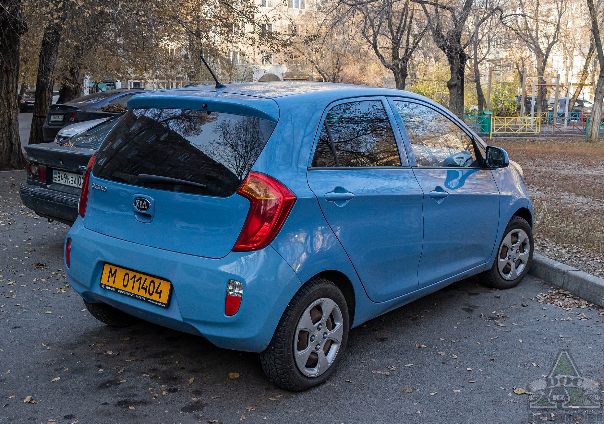 M 011404, Kia Picanto 2nd gen 5-door Hatch (TA), 2011–2017