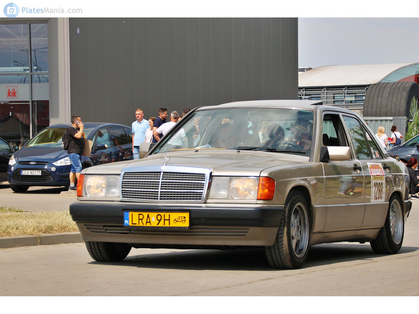 LRA 9H, Mercedes-Benz C-Klasse 190 Sedan (W201), 1982–1993